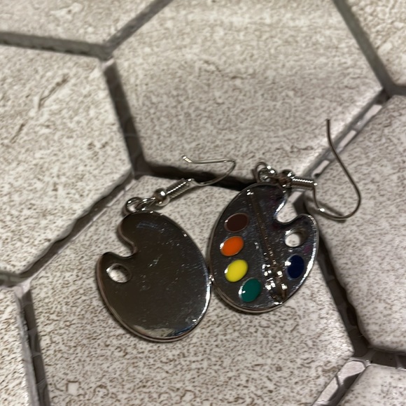 Paint Pallet Earrings - Picture 3 of 4